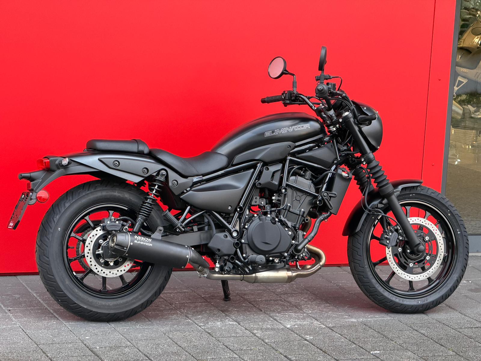 KAWASAKI Eliminator 500 SE Custom - 9