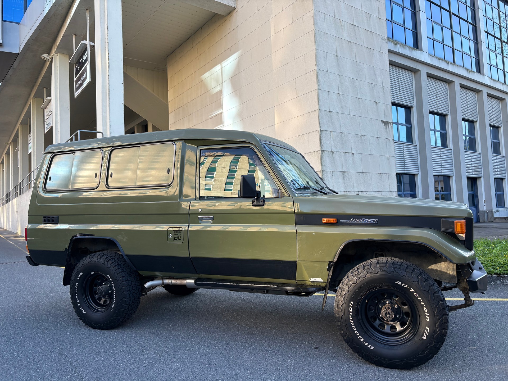 TOYOTA Land Cruiser 400 Hdt Long 4.2D - 7
