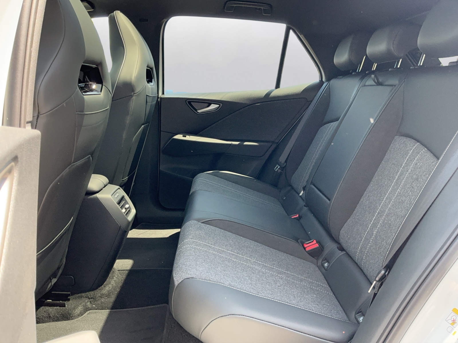 VW ID.3 Neo 58 kWh 190 PS Style - 11