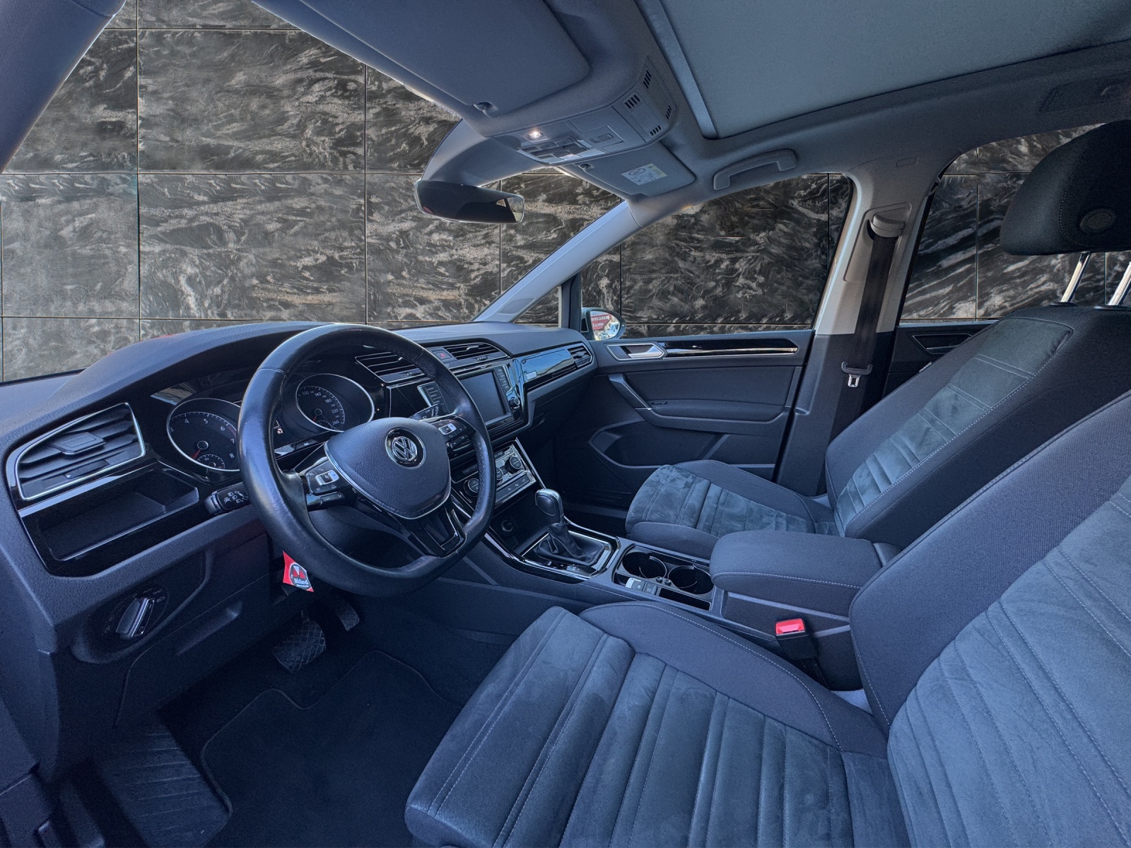 VW Touran 1.4 TSI BlueMotion Technology Highline - 10