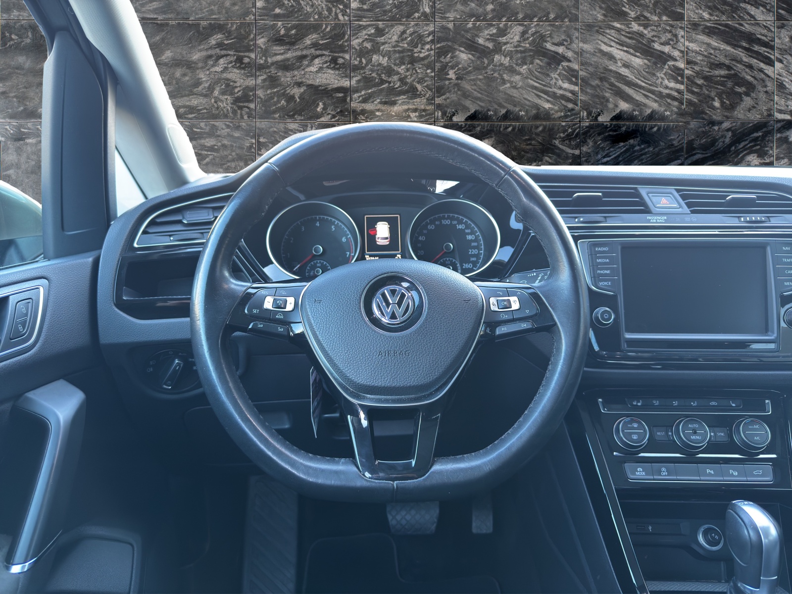 VW Touran 1.4 TSI BlueMotion Technology Highline - 12