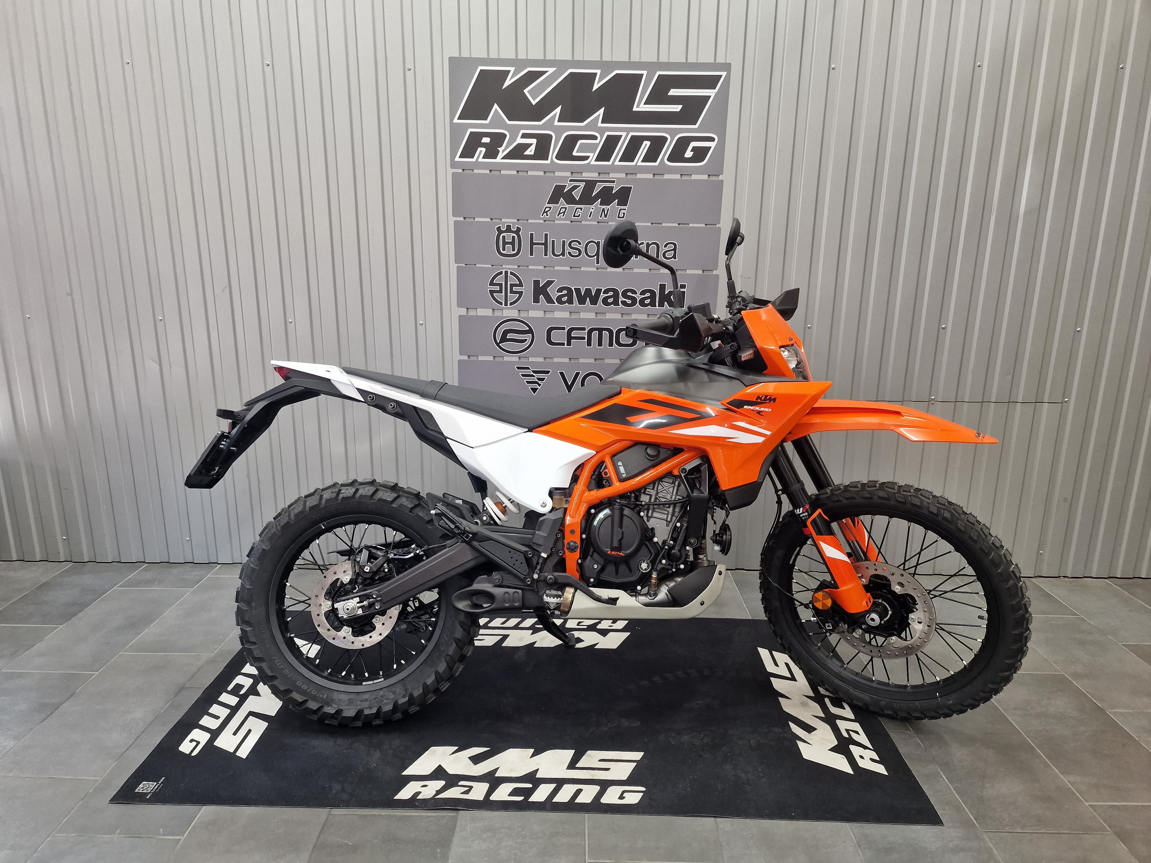 KTM 390