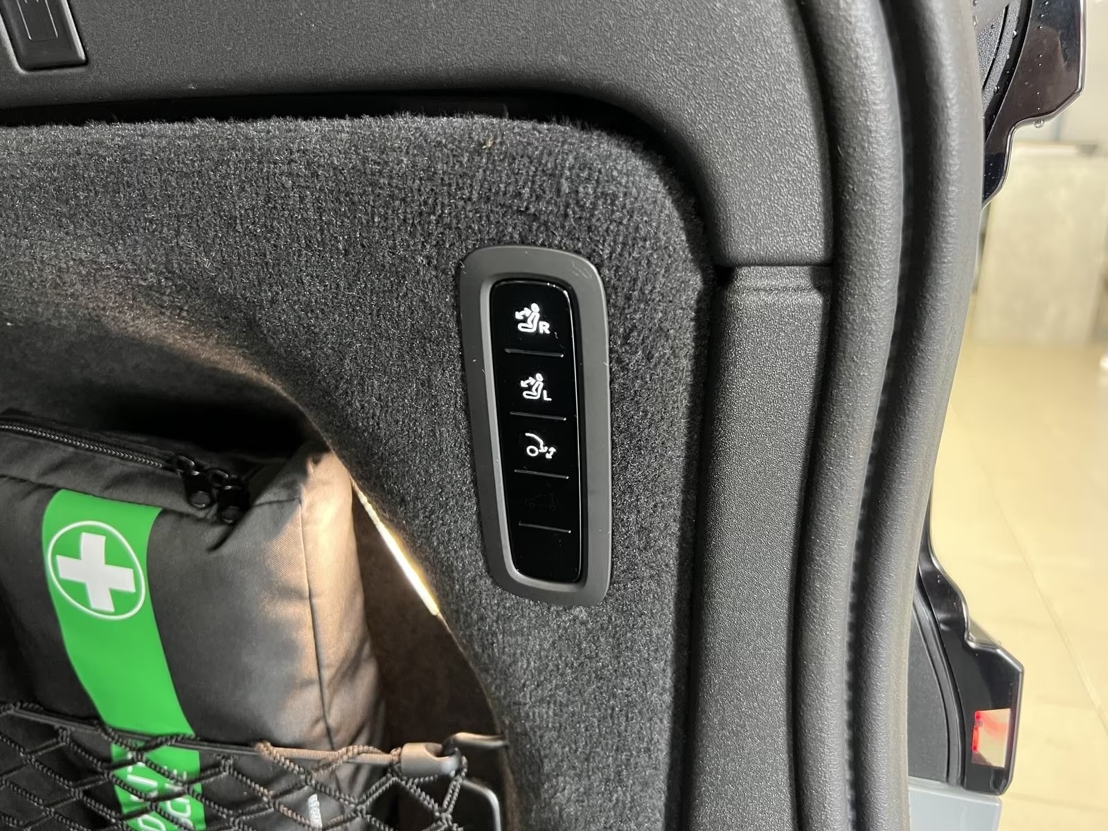 VOLVO EX90 Twin Performance 111 kWh Ultra AWD - 23