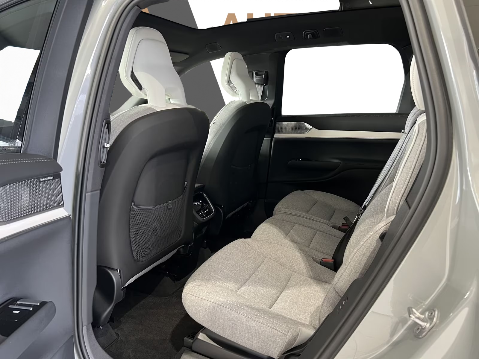 VOLVO EX90 Twin Performance 111 kWh Ultra AWD - 12