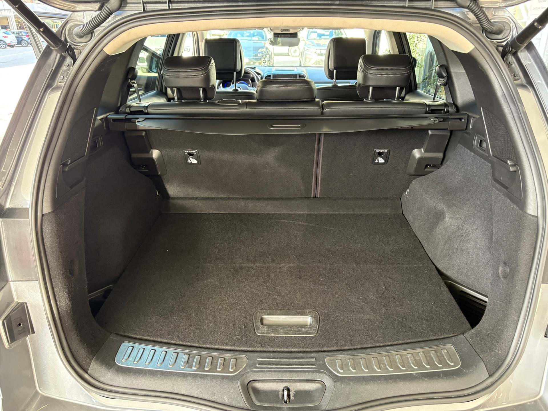 RENAULT Koleos 2.0 dCi Techno 4WD - 12