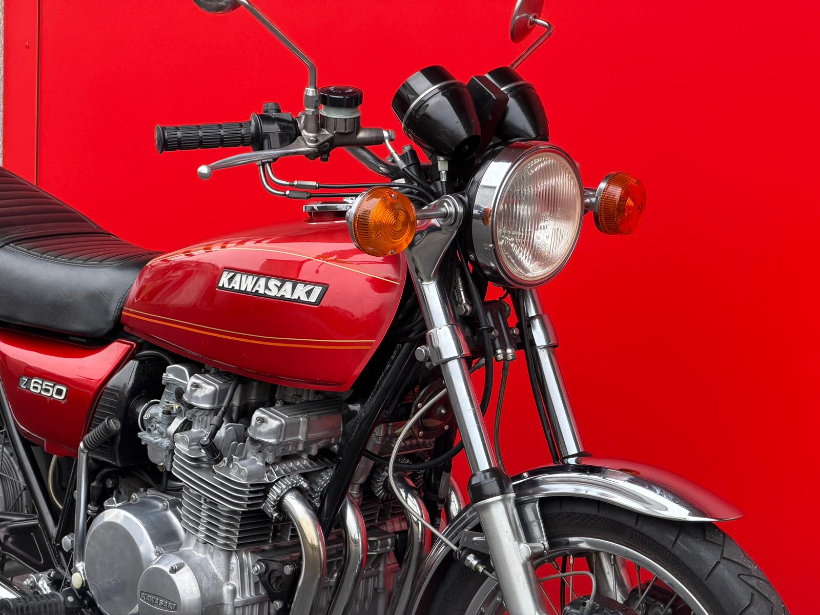 KAWASAKI Z650 - 12