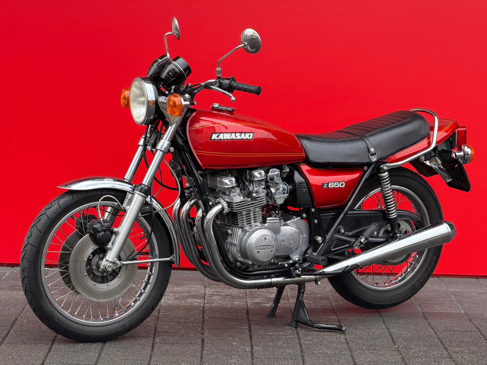 KAWASAKI Z650 - 10