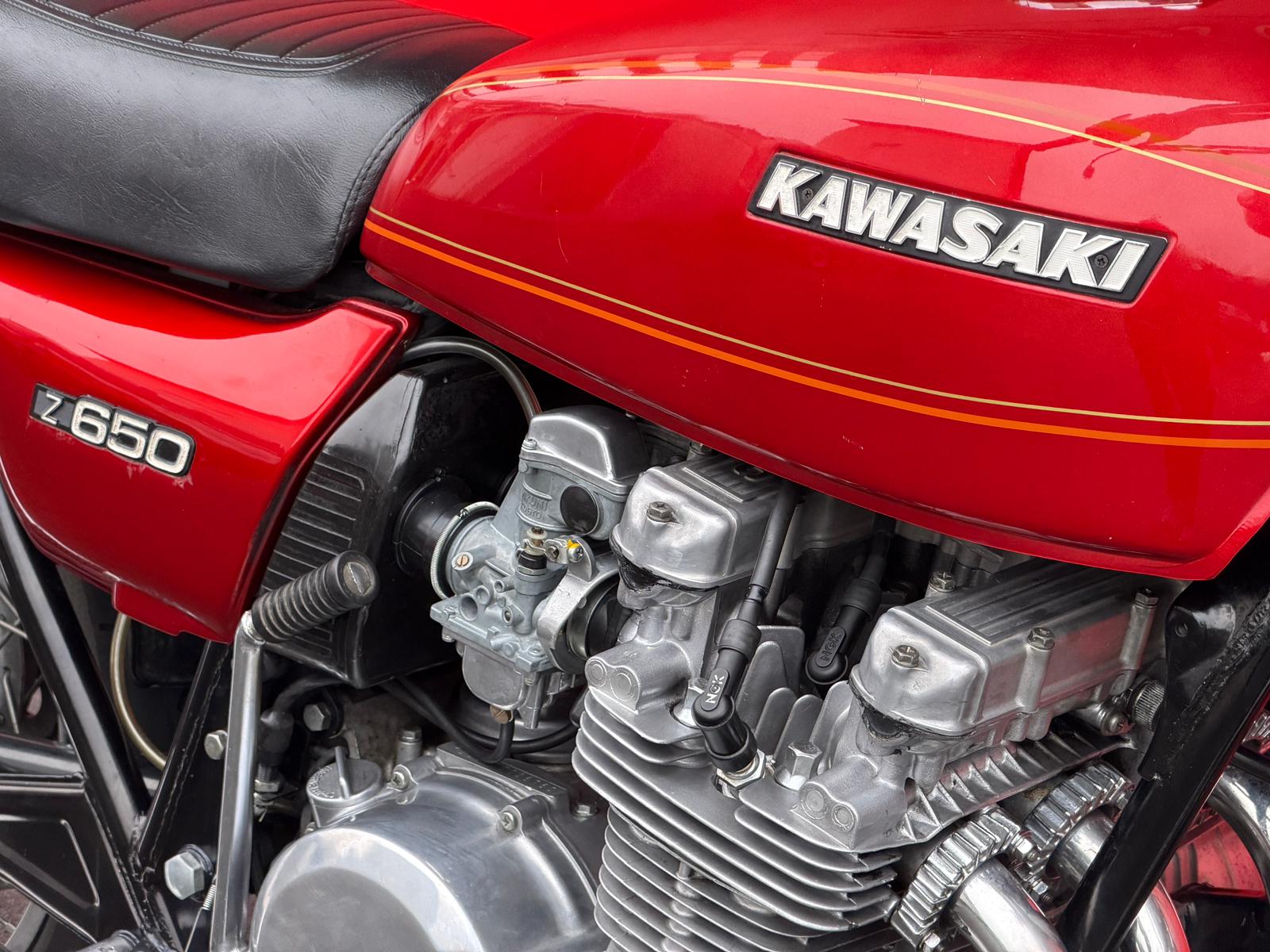 KAWASAKI Z650 - 11