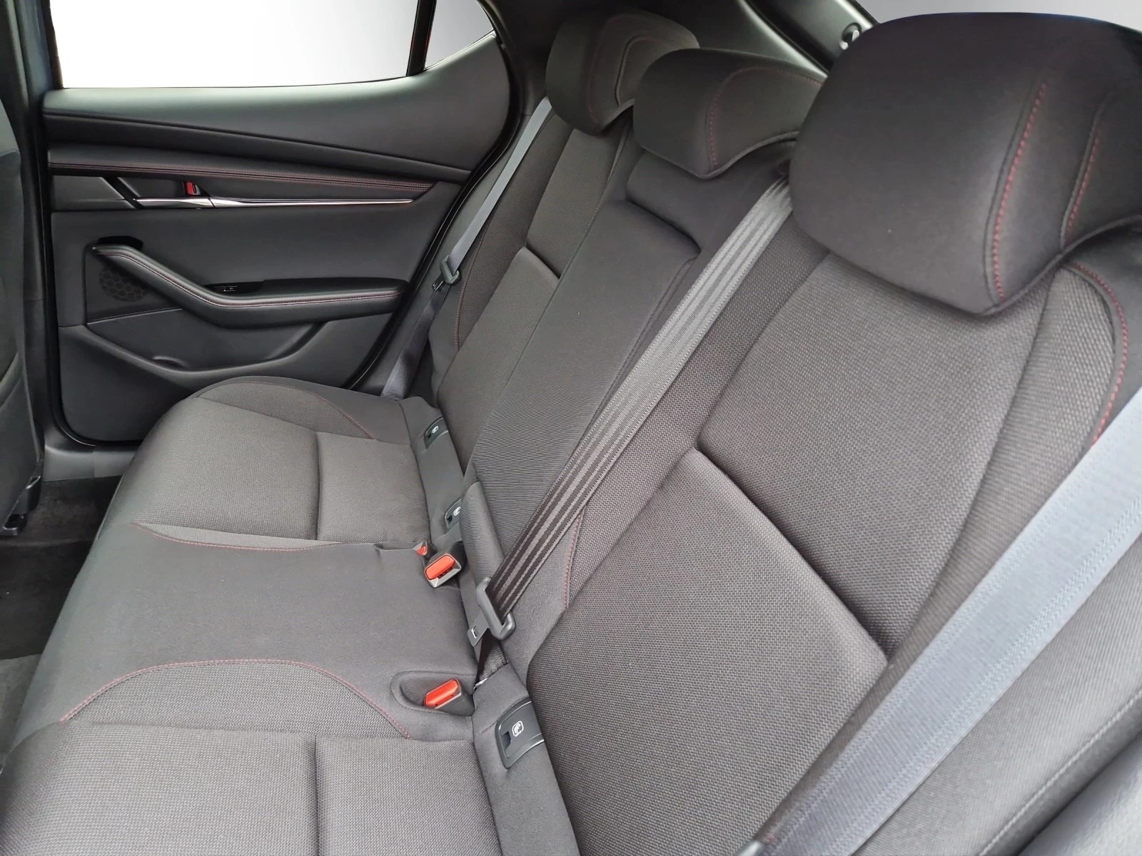 MAZDA 3 Hatchback SKYACTIV-G M Hybrid 140 Homura Automat - 11