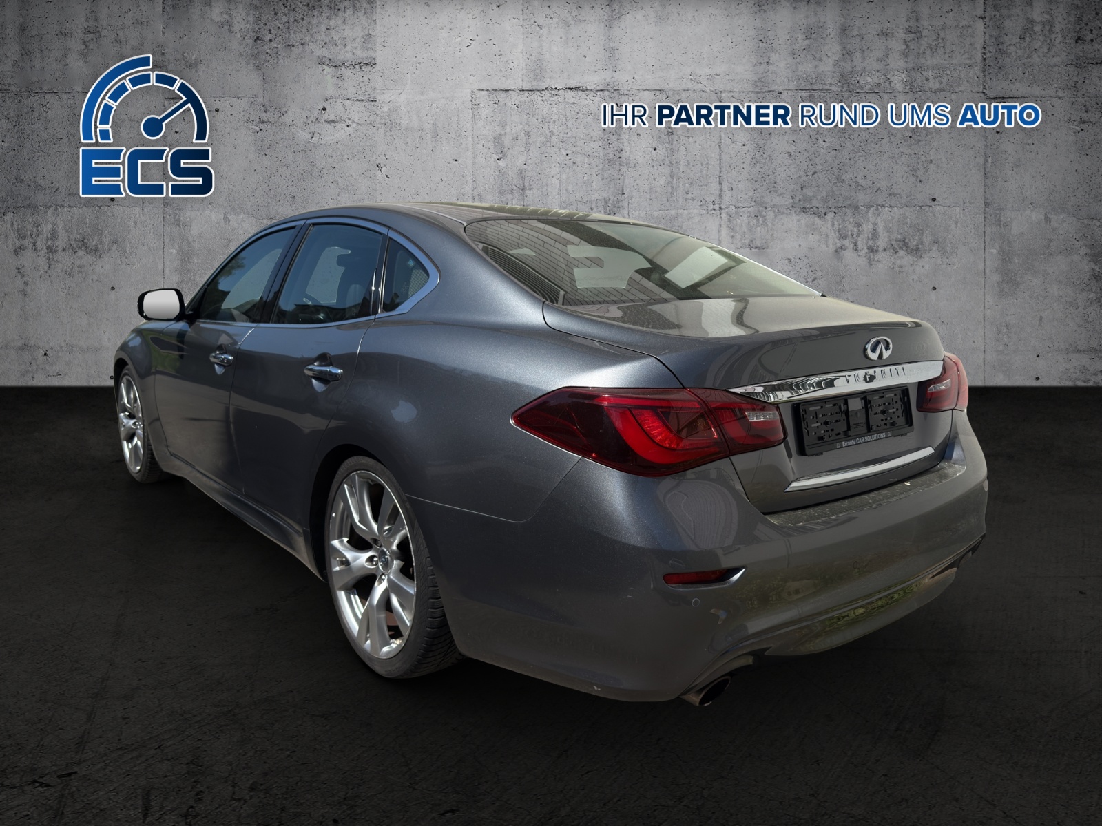 INFINITI Q70 35h Premium Automatic Voll-Hybrid *CH-Fahrzeug* - 2