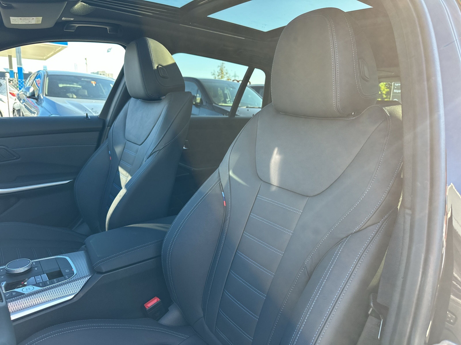 BMW 330e x DriveTouring Steptronic M Sport Pro - 10