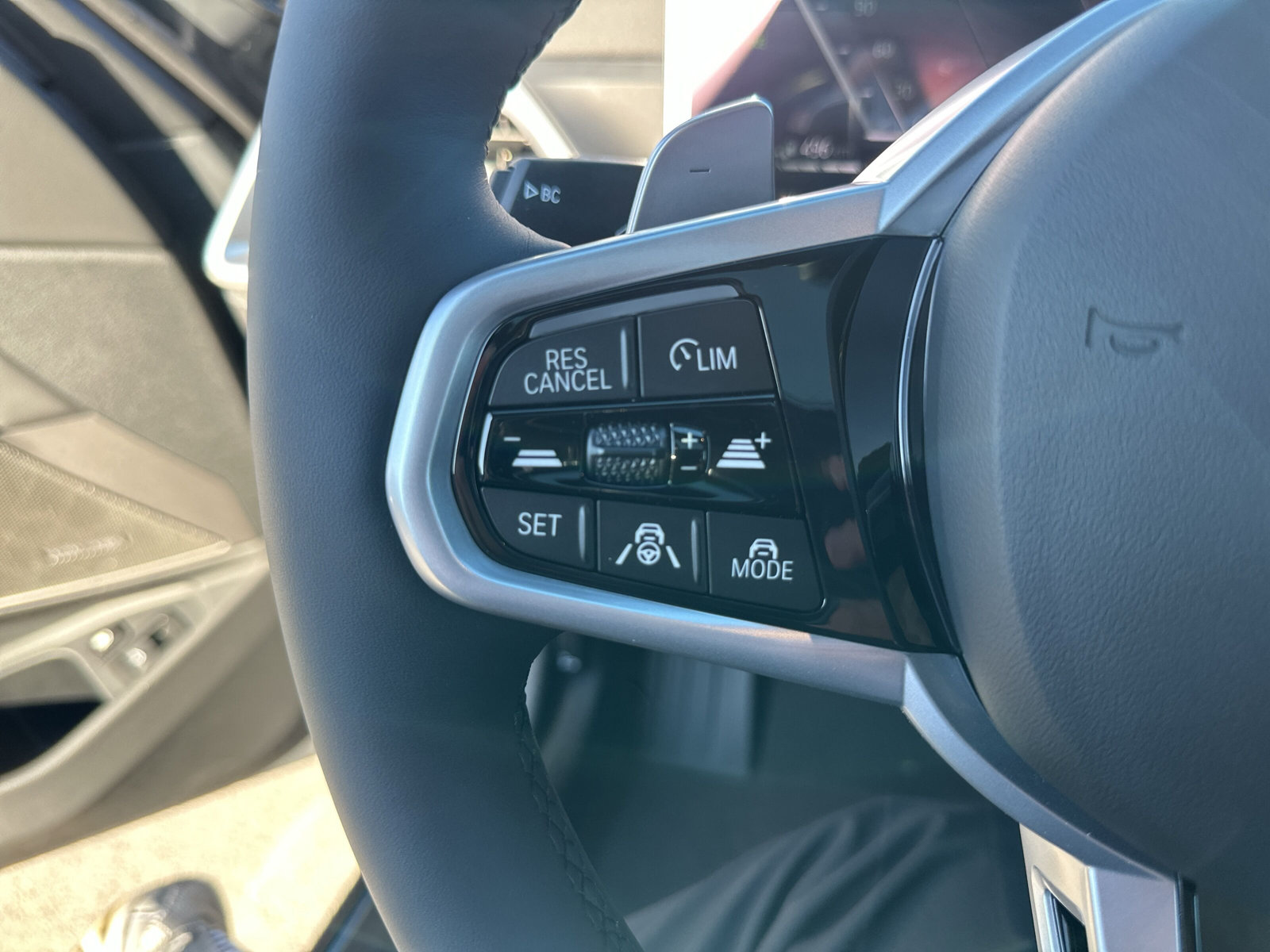 BMW 330e x DriveTouring Steptronic M Sport Pro - 15