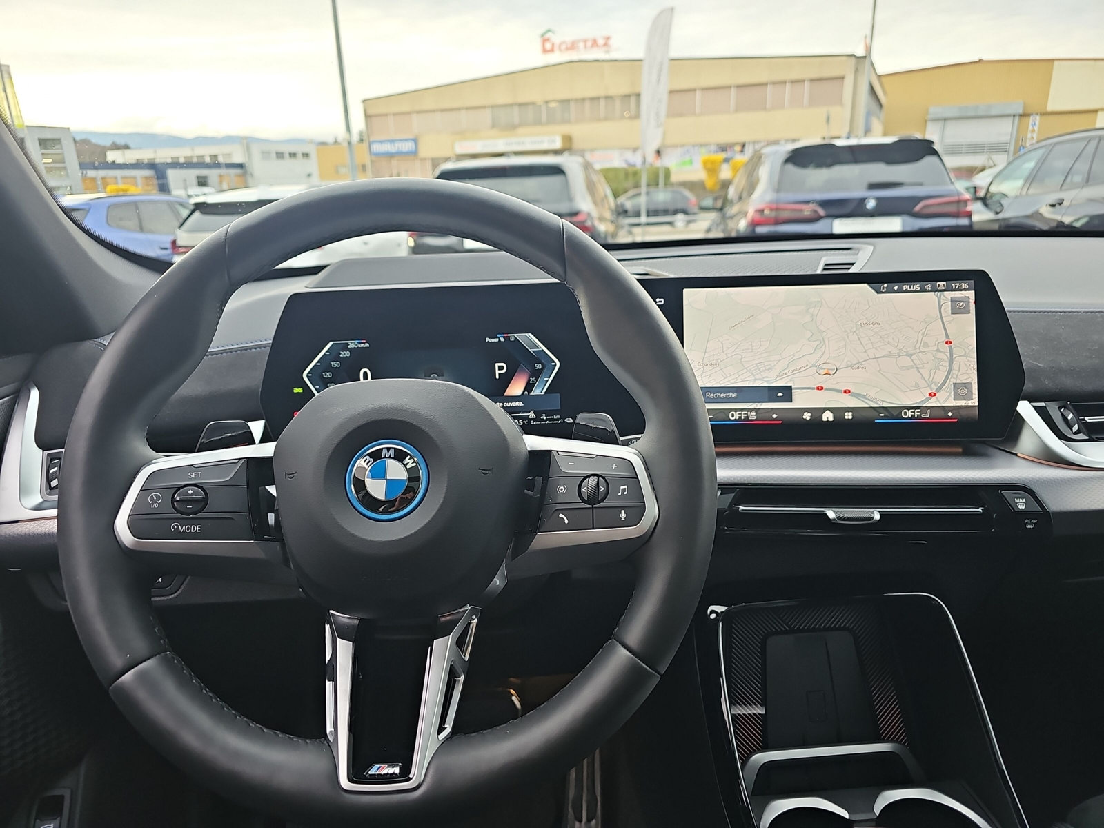 BMW X1 xDrive 30e M Sport Pro - 12