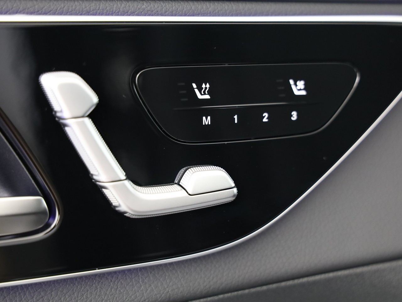 MERCEDES-BENZ GLC 300 d 4Matic 9G-Tronic - 13