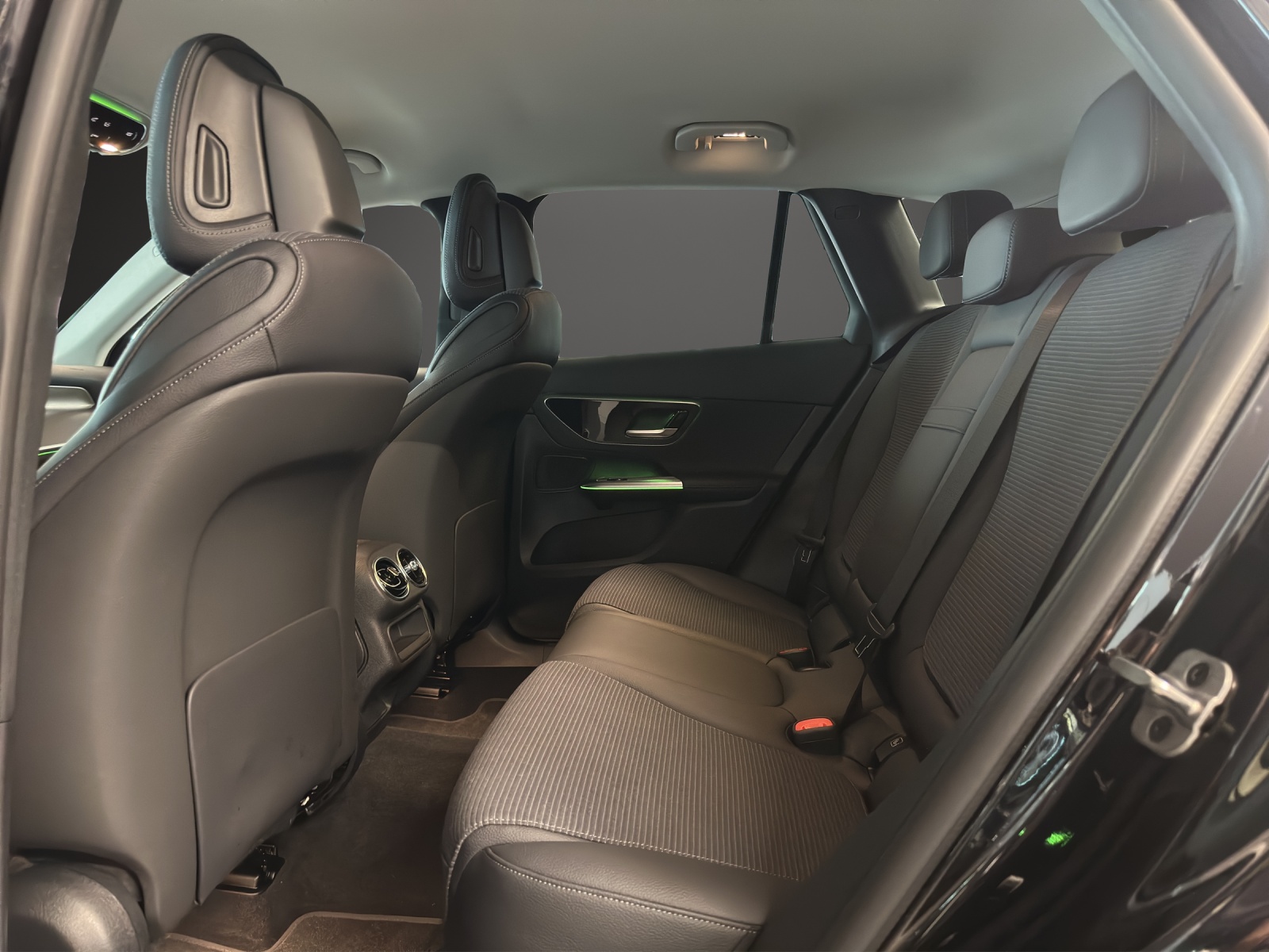 MERCEDES-BENZ GLC 200 4Matic 9G-Tronic - 12