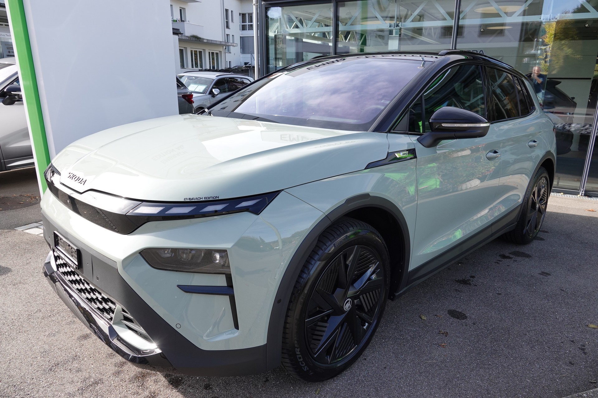 SKODA Elroq RS 4x4 - 3