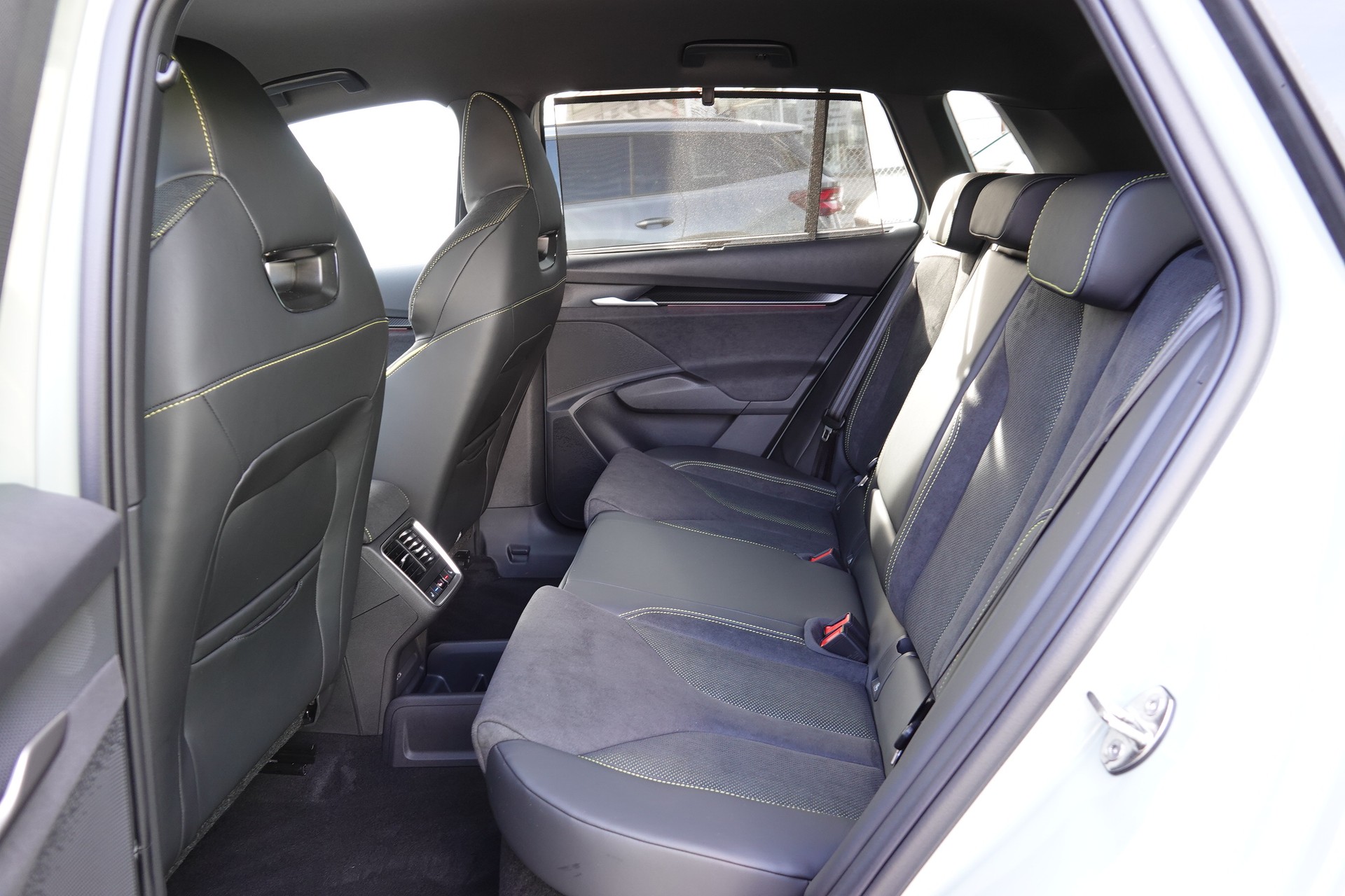 SKODA Elroq RS 4x4 - 14