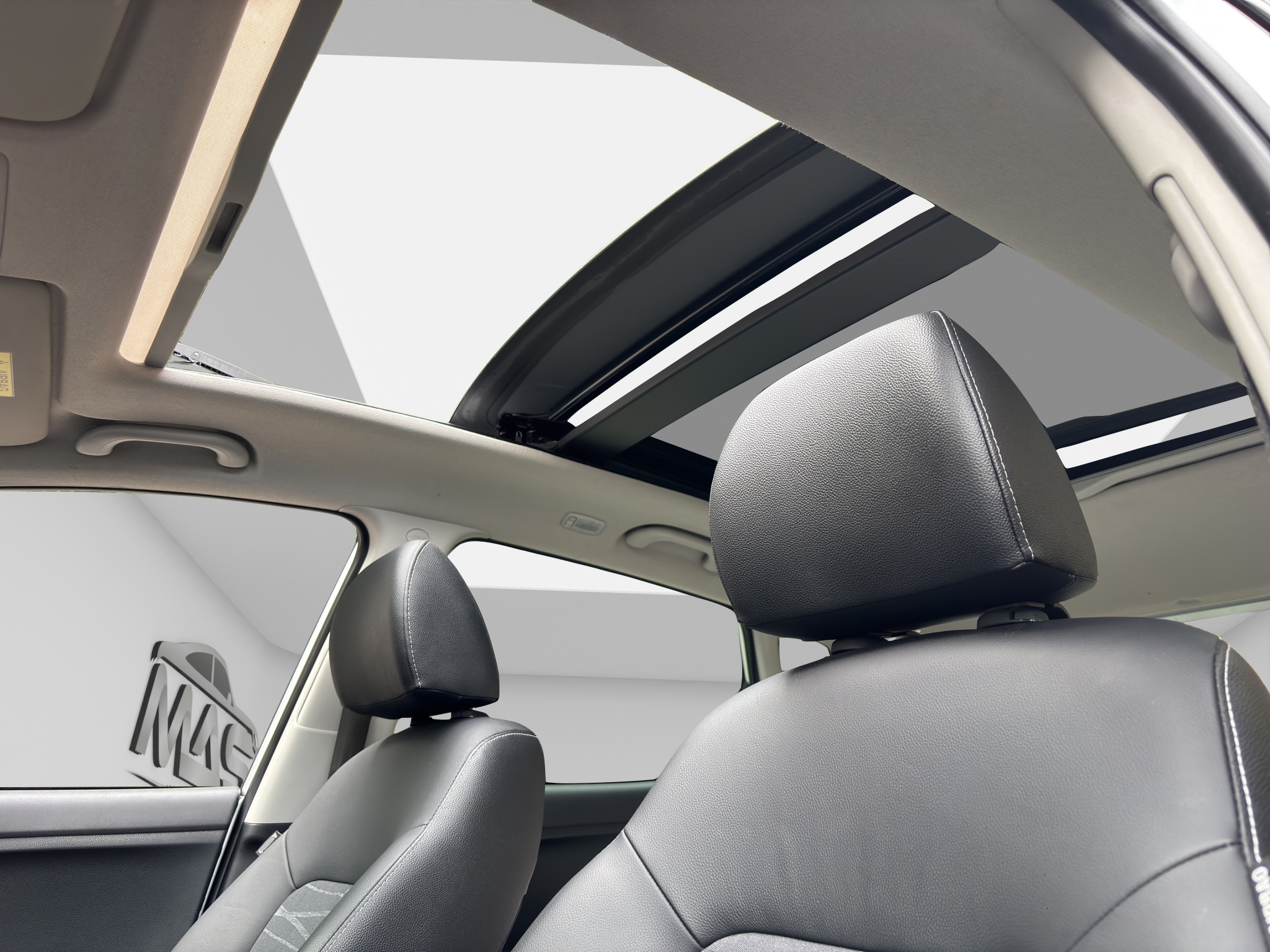 KIA VENGA 15
