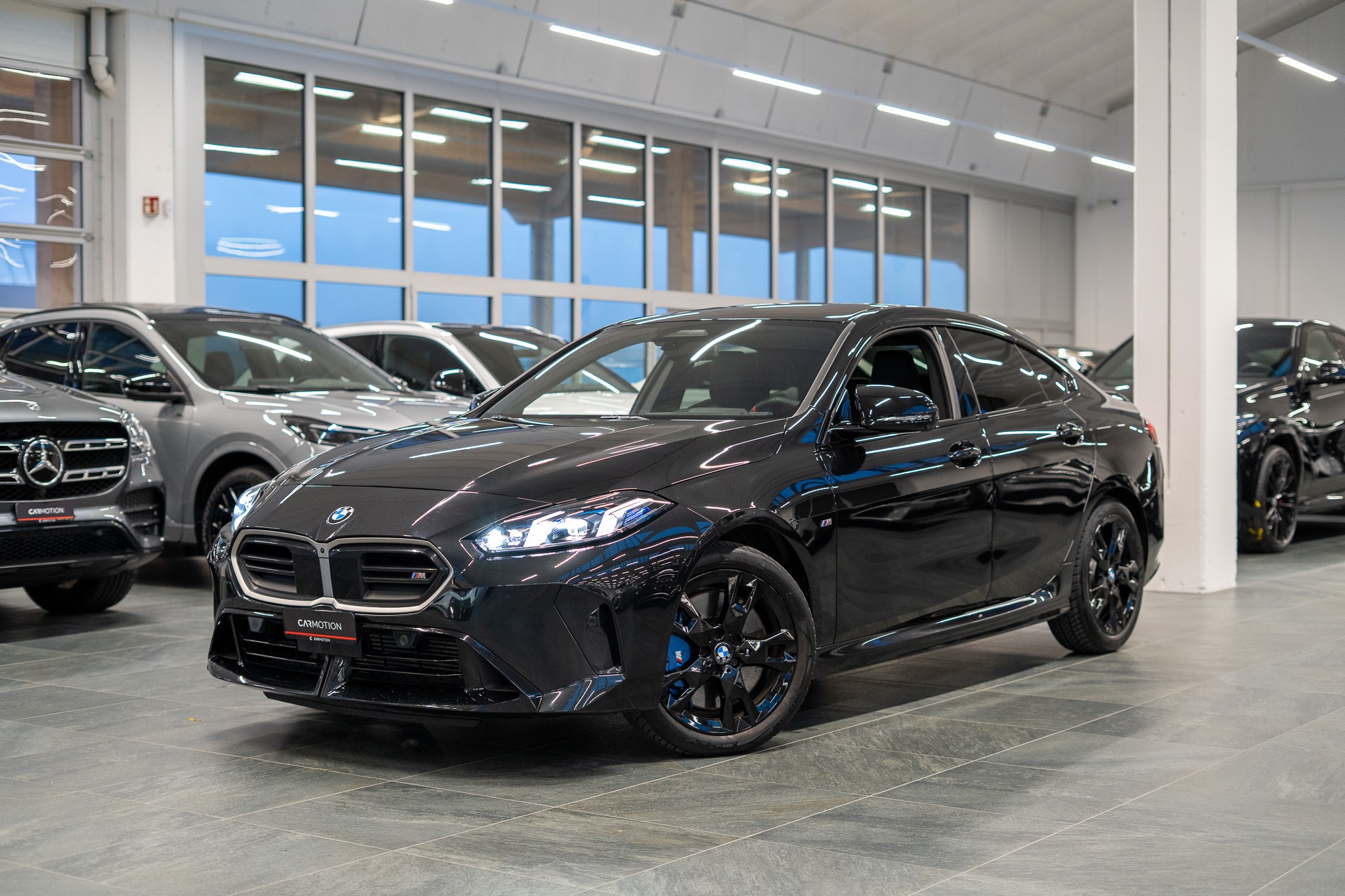 M235i xDrive Gran Coupé / 360° Kamera / el.Sitze / HeadUp