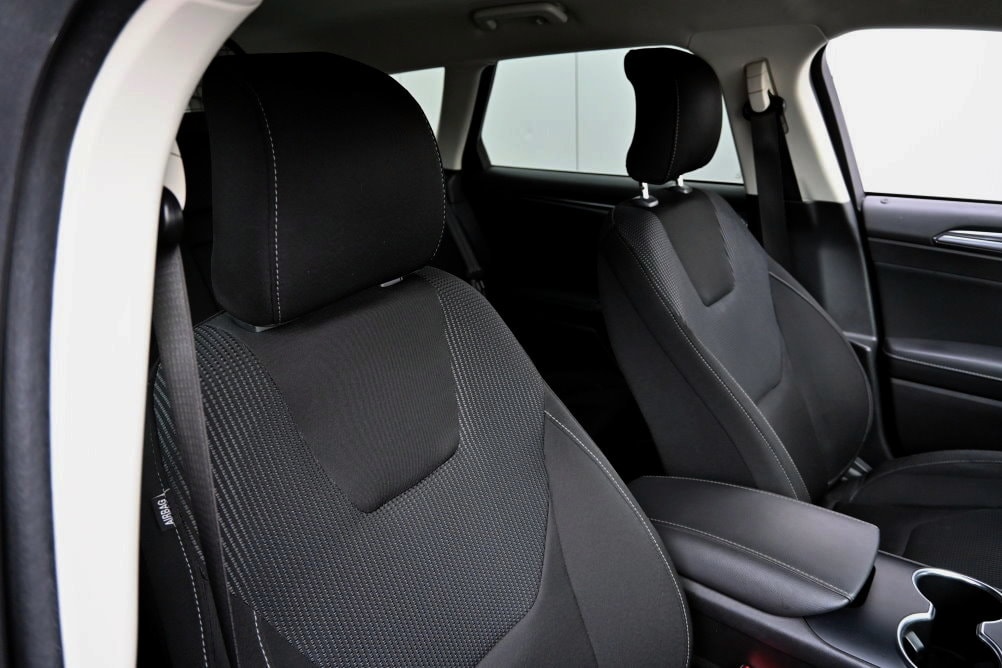 FORD Mondeo 2.0 TDCi AWD Titanium Automatik - 6