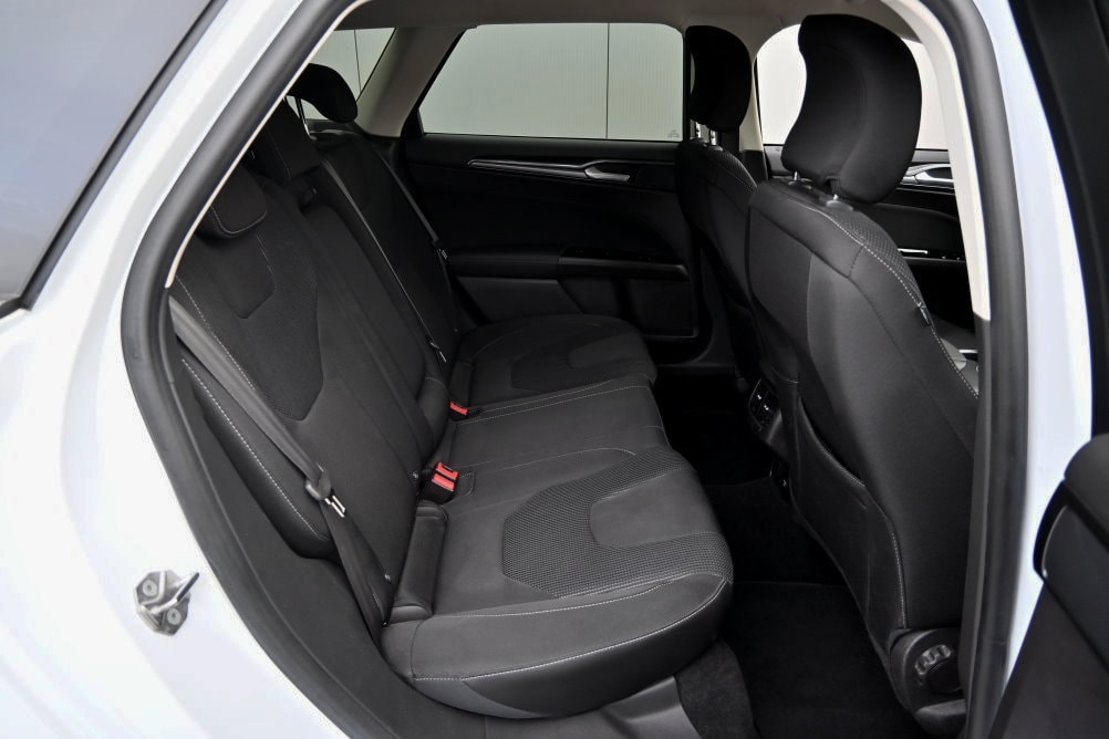 FORD Mondeo 2.0 TDCi AWD Titanium Automatik - 8