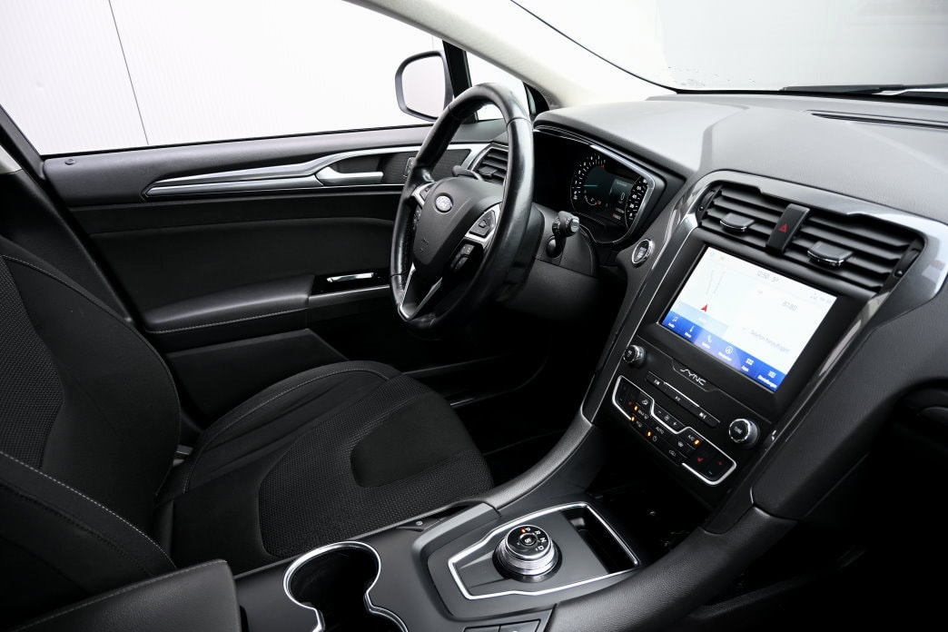 FORD Mondeo 2.0 TDCi AWD Titanium Automatik - 7