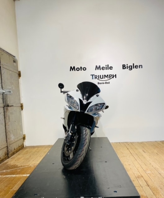 YAMAHA YZF-R6 (25kW) - 3