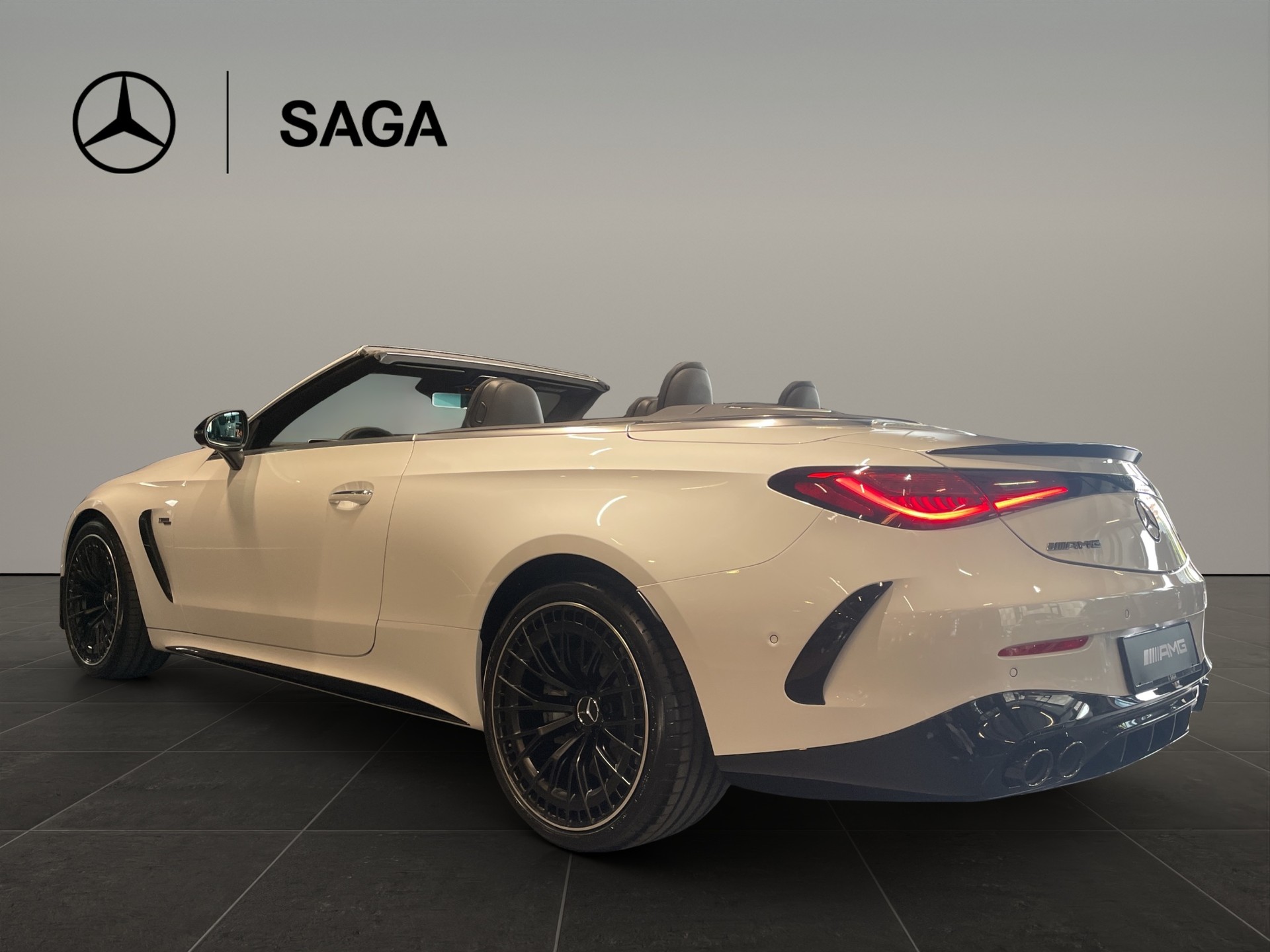 MERCEDES-BENZ CLE AMG 53 Cabrio 4Matic+ 9G-Tronic - 4