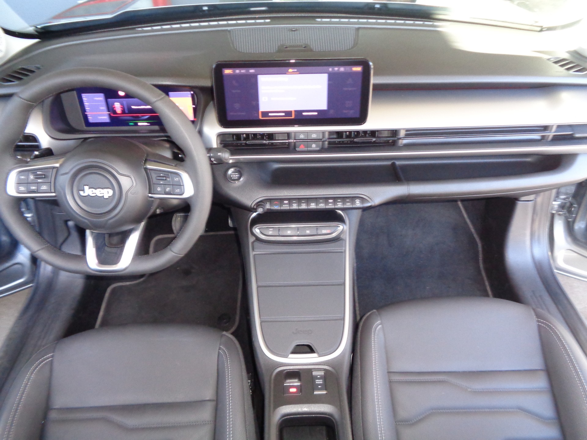JEEP Avenger 1.2 Turbo MHEV Summit - 9