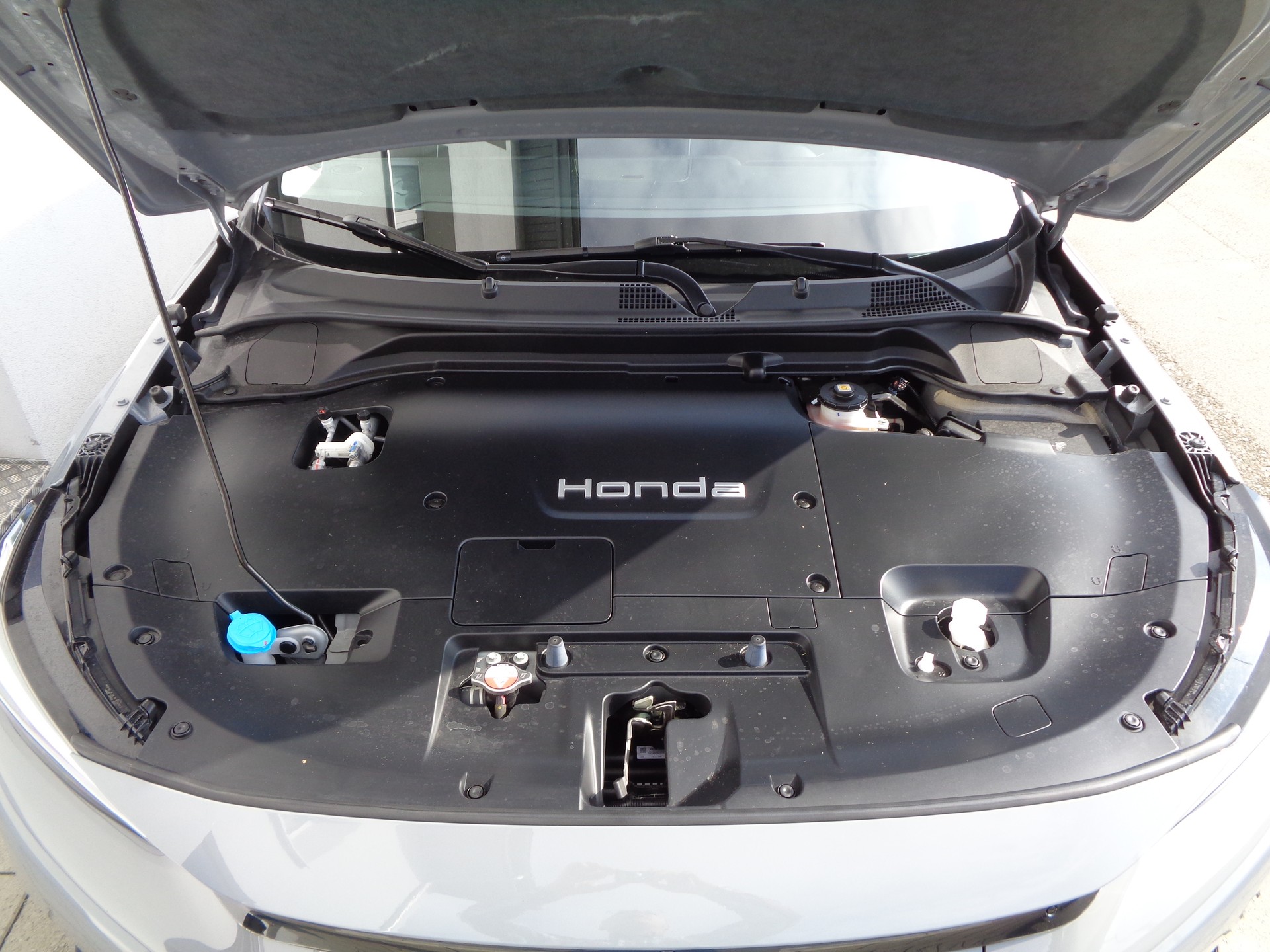 HONDA Ny1 Elegance - 16