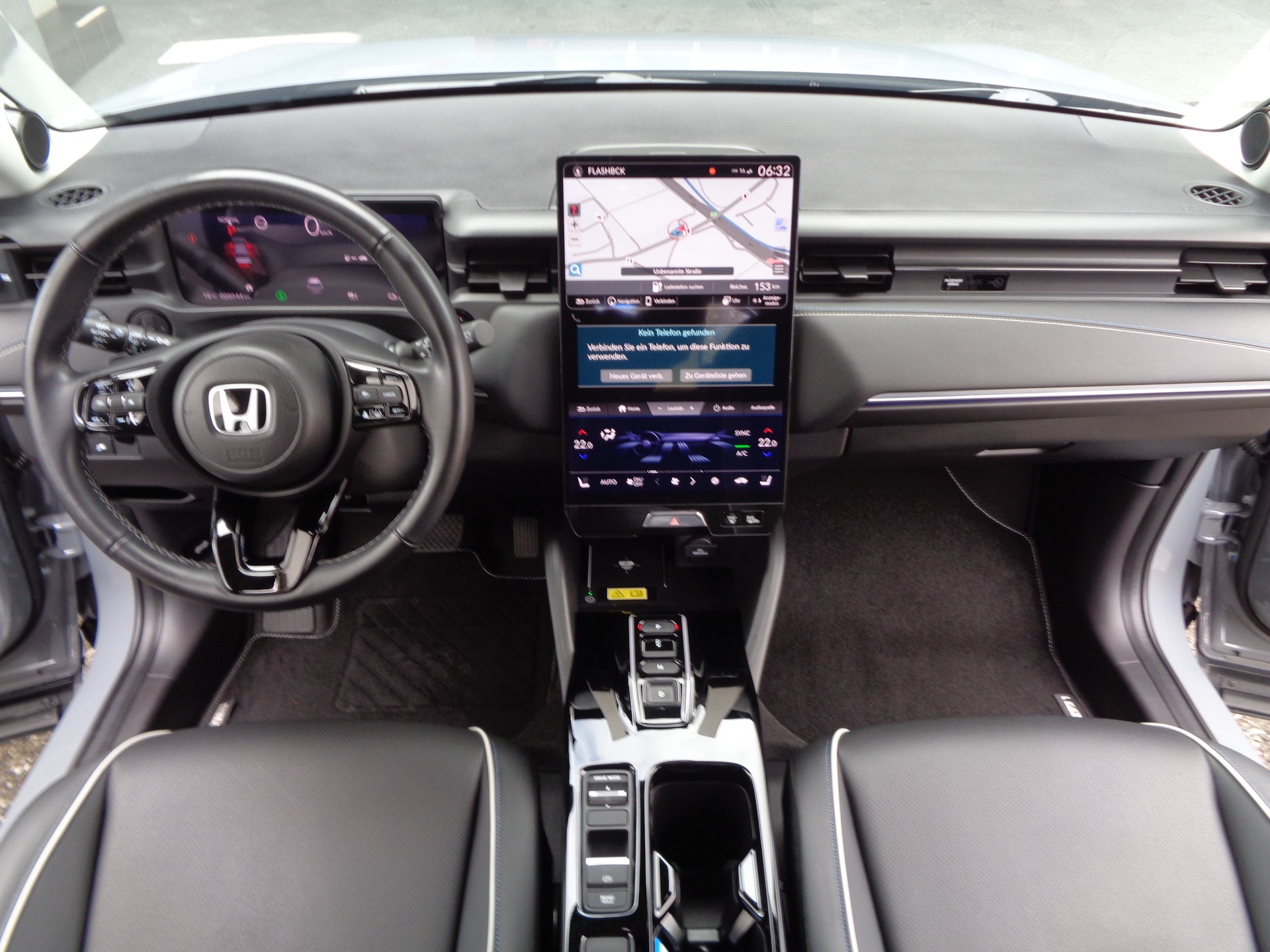 HONDA Ny1 Elegance - 8