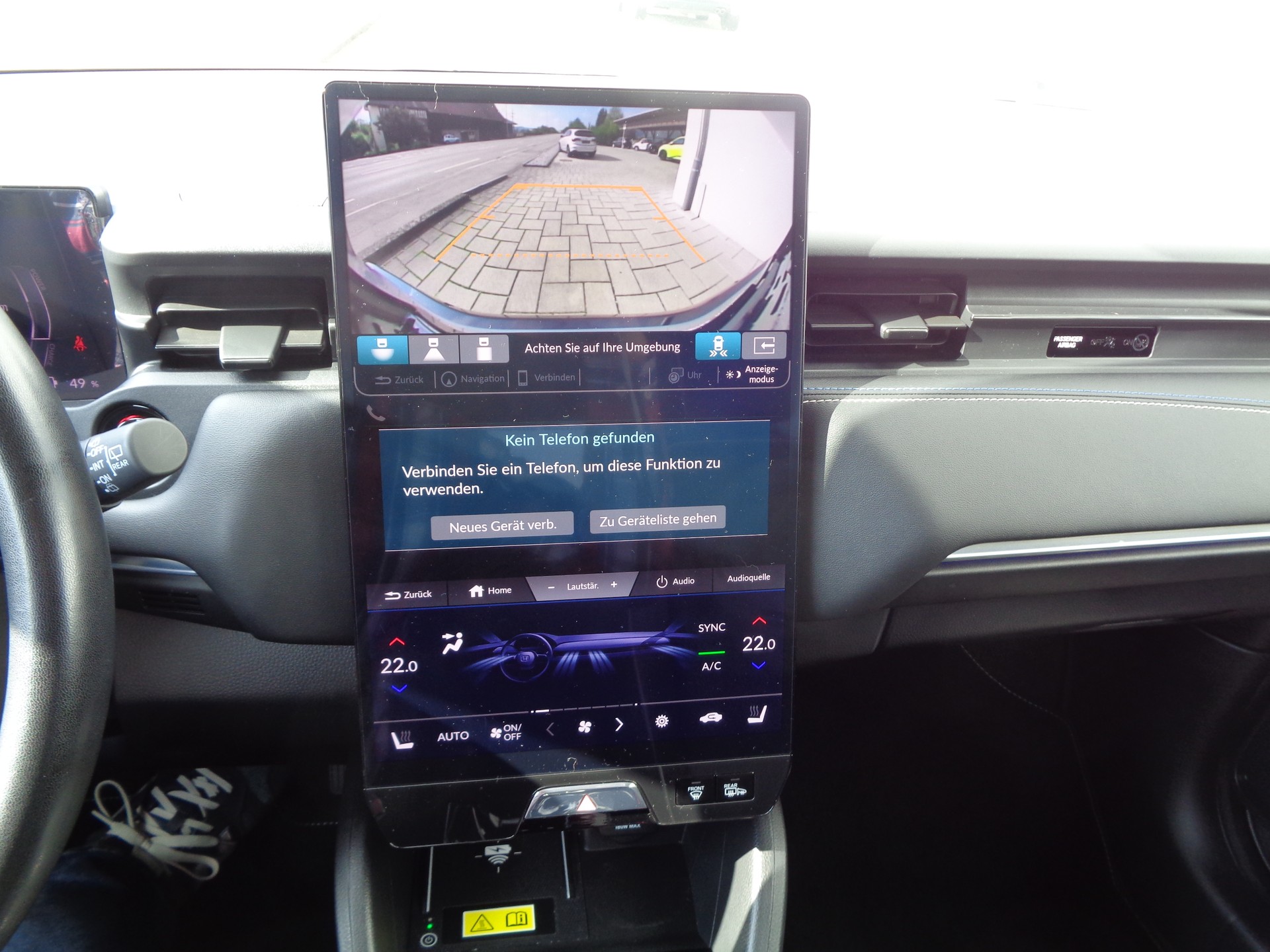 HONDA Ny1 Elegance - 10