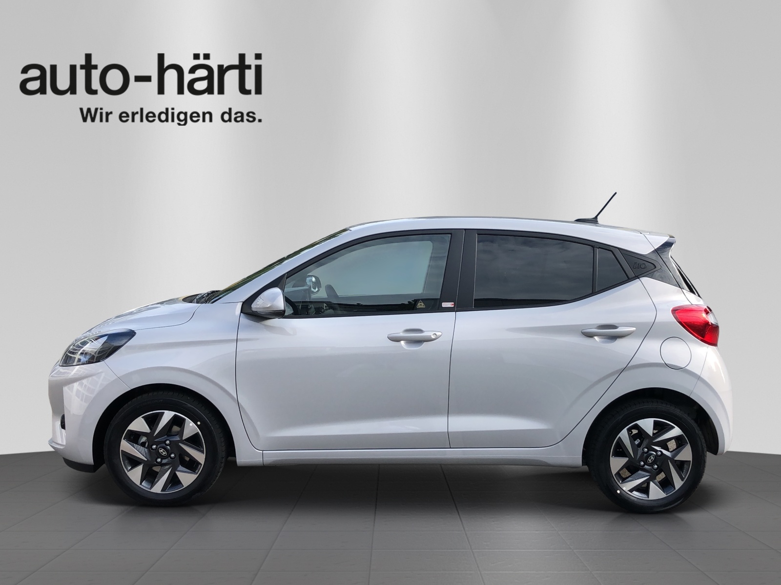 HYUNDAI i10 1.2 Amplia Aut. - 2