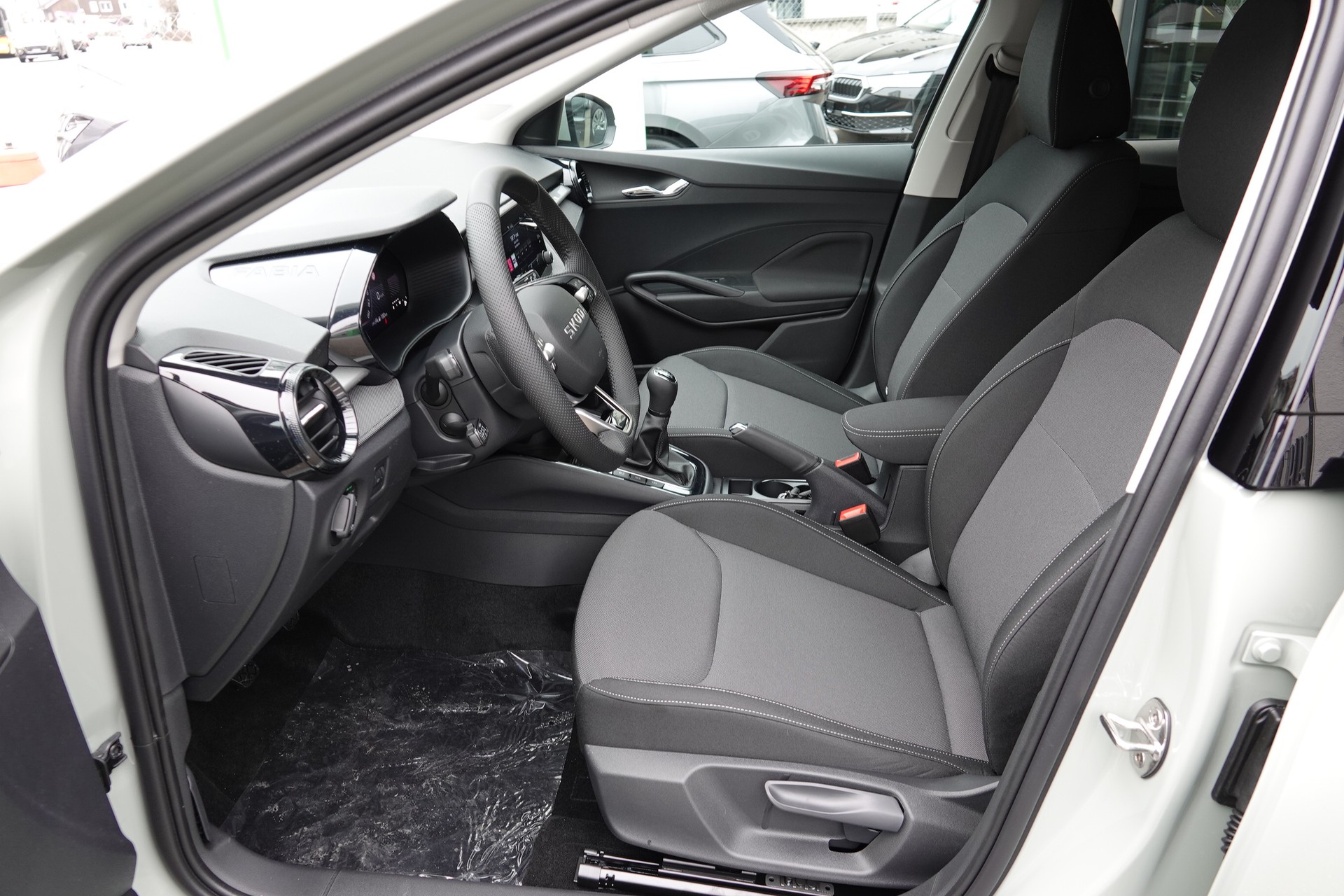 SKODA Fabia 1.0 TSI Selection - 14