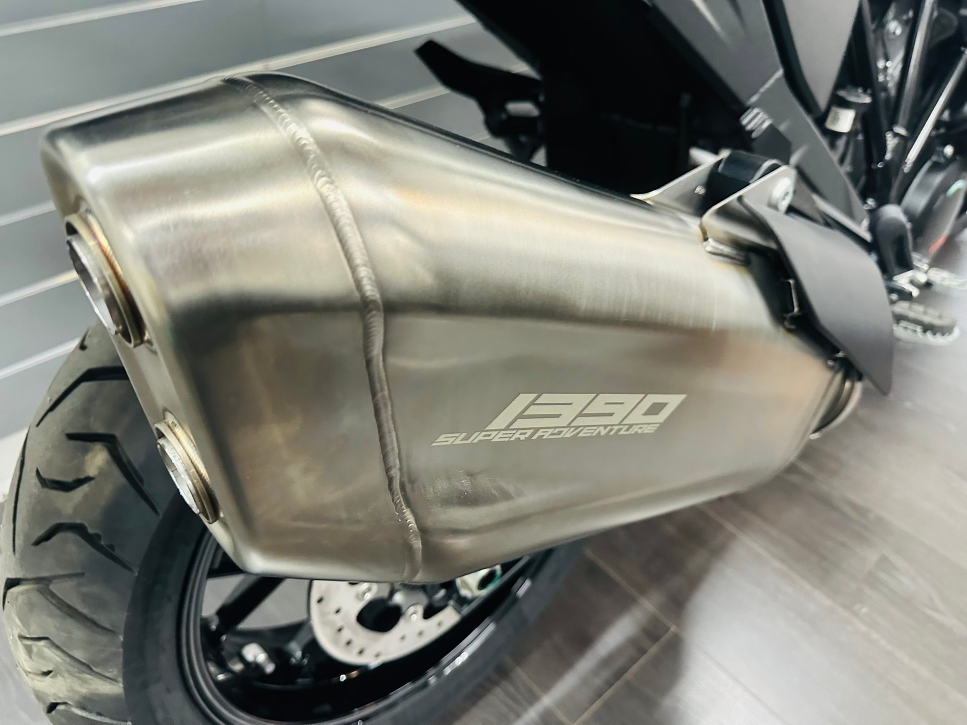 KTM 1390 Super Adventure S EVO - 10