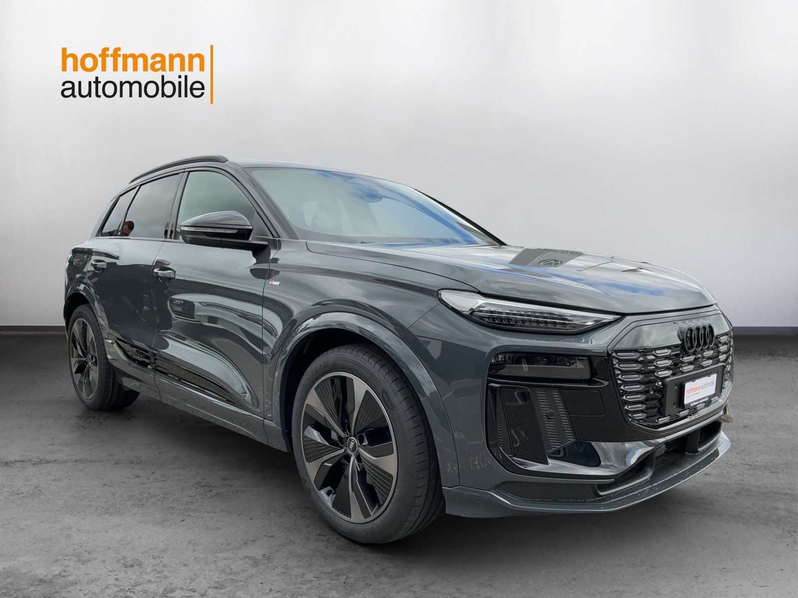 AUDI Q6 e-tron quattro - 3