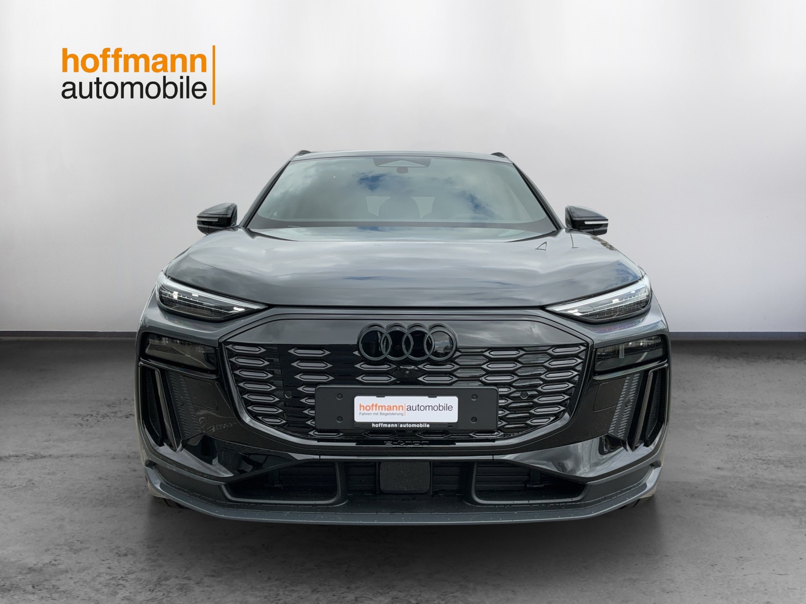 AUDI Q6 e-tron quattro - 2