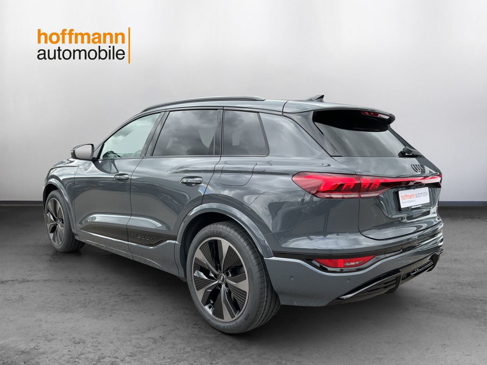 AUDI Q6 e-tron quattro - 6