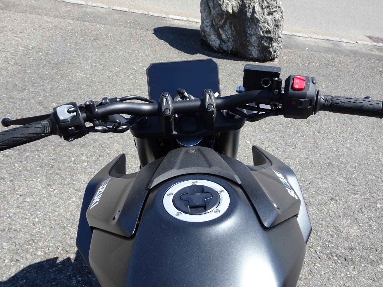 SUZUKI GSX 8 S (35kW) - 6