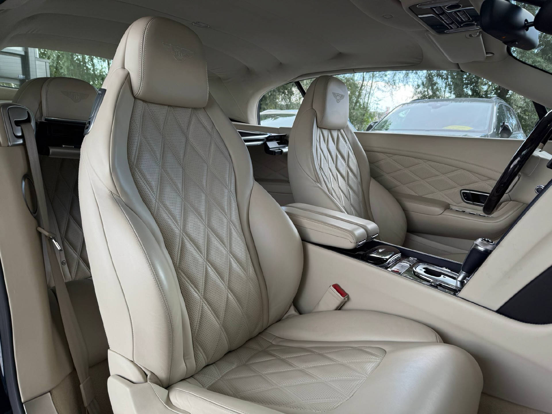 BENTLEY CONTINENTALental GTC 6.0 V12 Speed-10