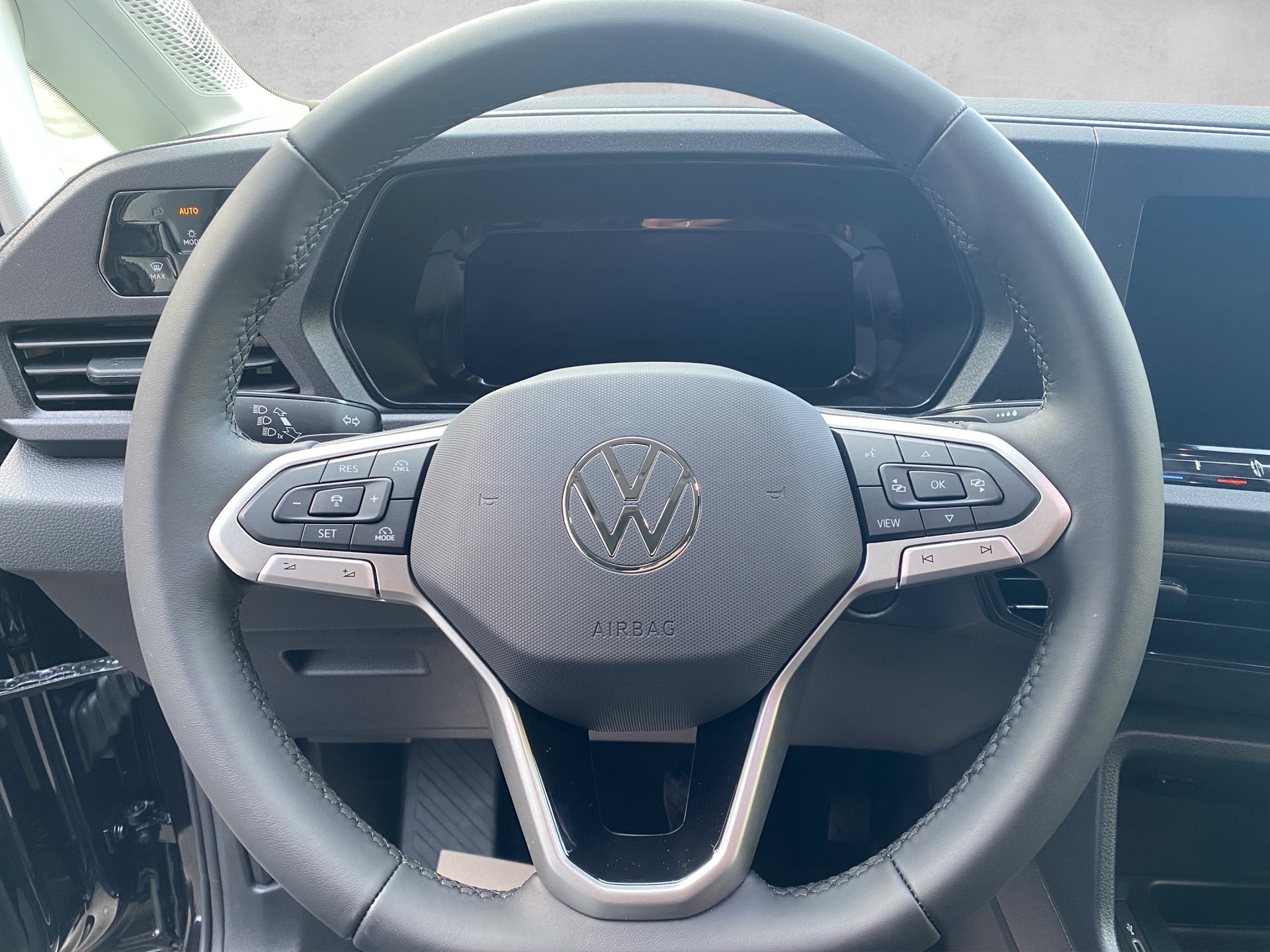 VW Caddy Maxi 1.5 TSI DSG - 8