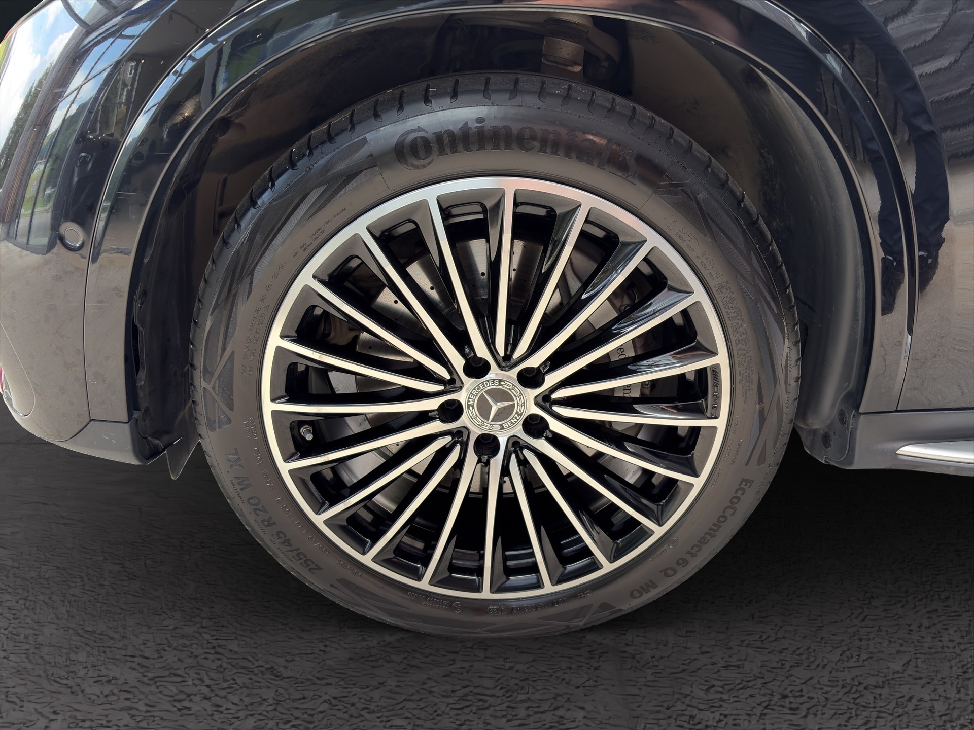 MERCEDES-BENZ GLC 300 AMG Line 4matic - 9