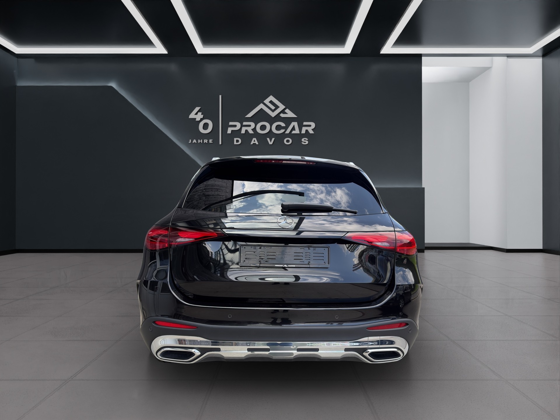 MERCEDES-BENZ GLC 300 AMG Line 4matic - 5