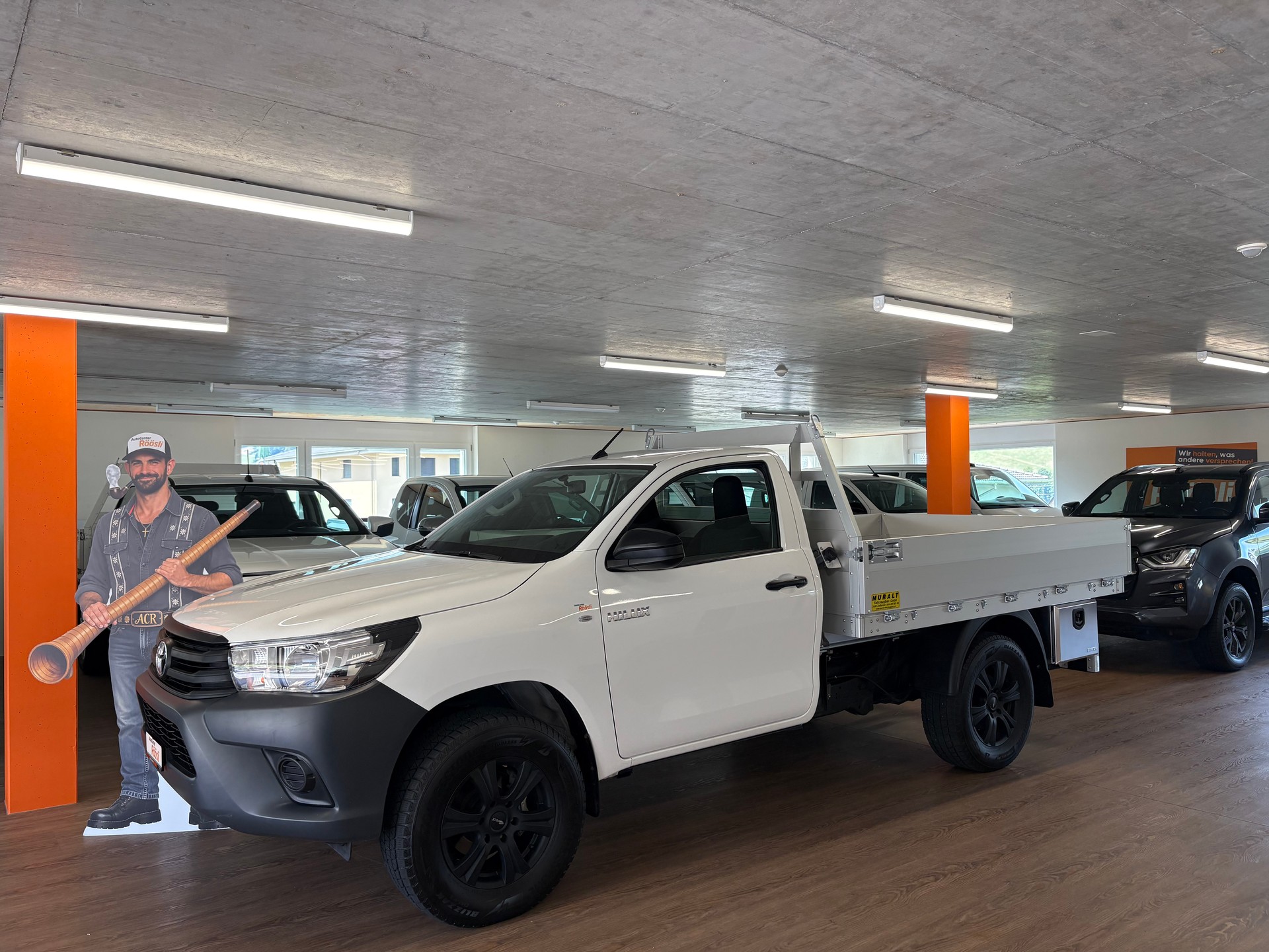 TOYOTA Hilux 2.4D-4D Comfort Single Cab 4x4 - 2
