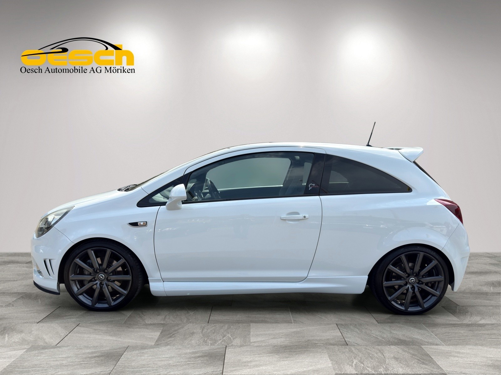 OPEL Corsa 1.6 T OPC Nürburgring Edition - 2
