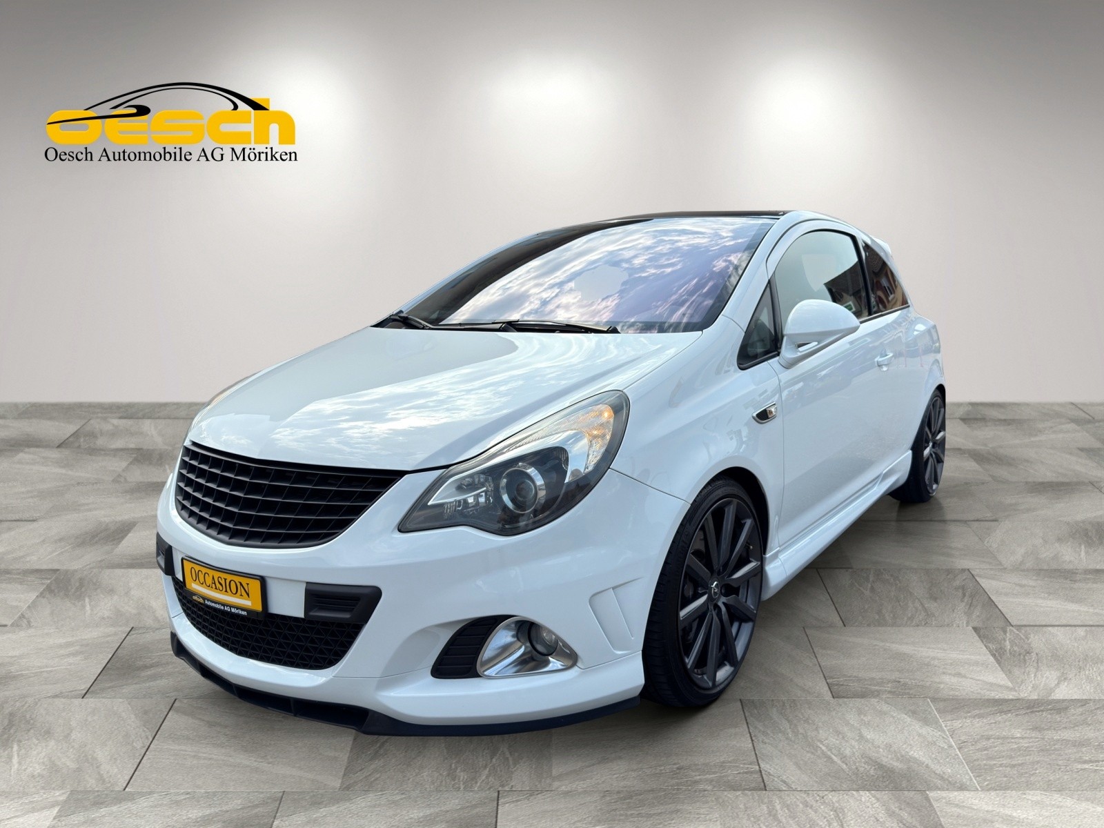 OPEL Corsa 1.6 T OPC Nürburgring Edition