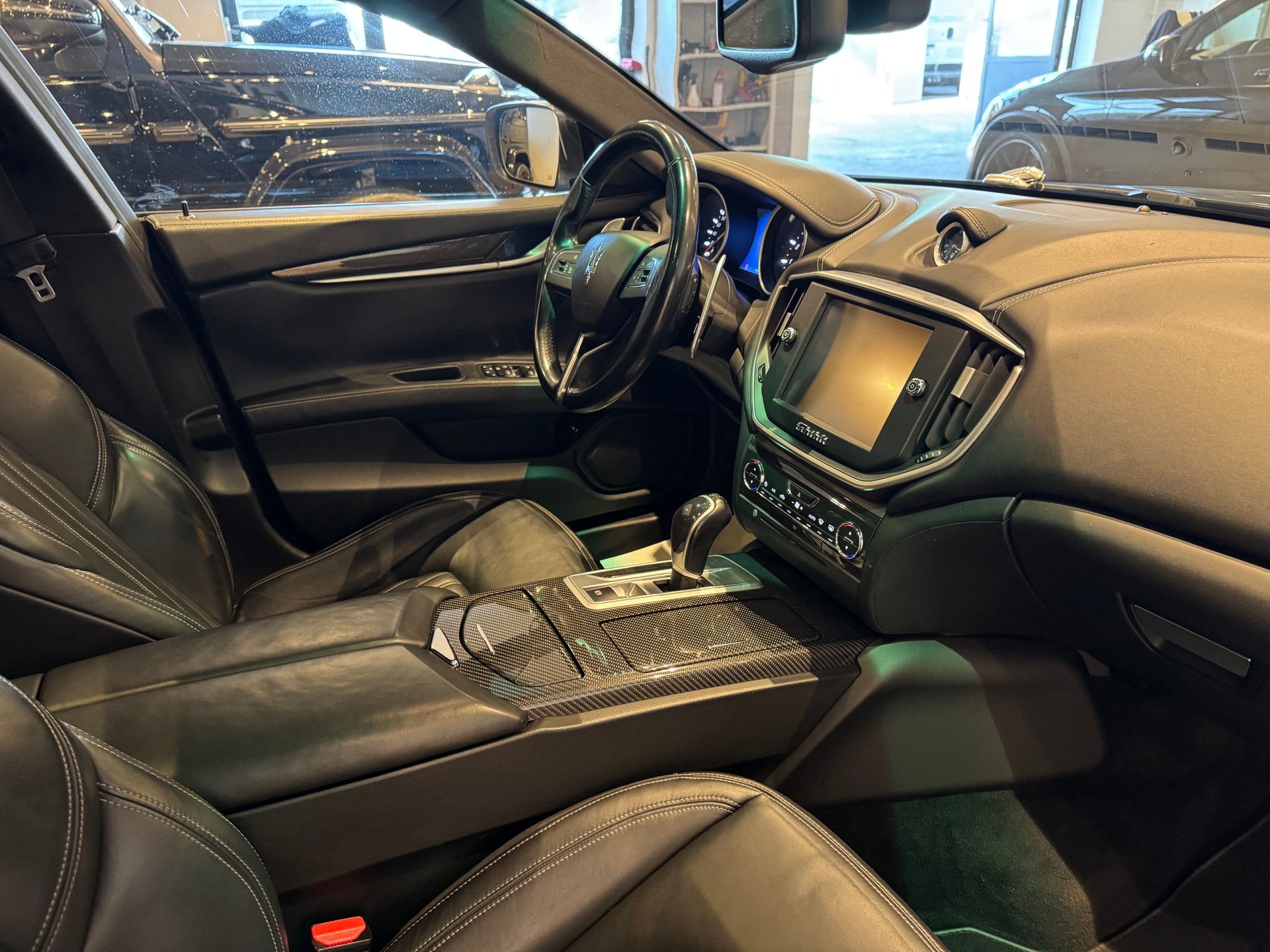 MASERATI Ghibli 3.0 V6 S Q4 - 8