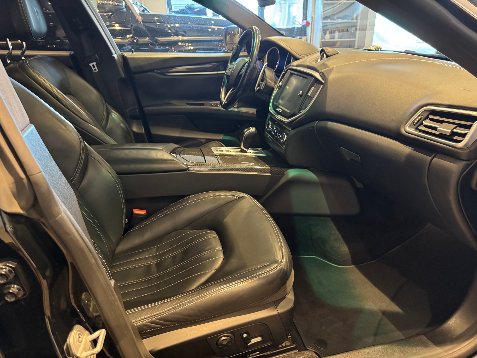 MASERATI Ghibli 3.0 V6 S Q4 - 7