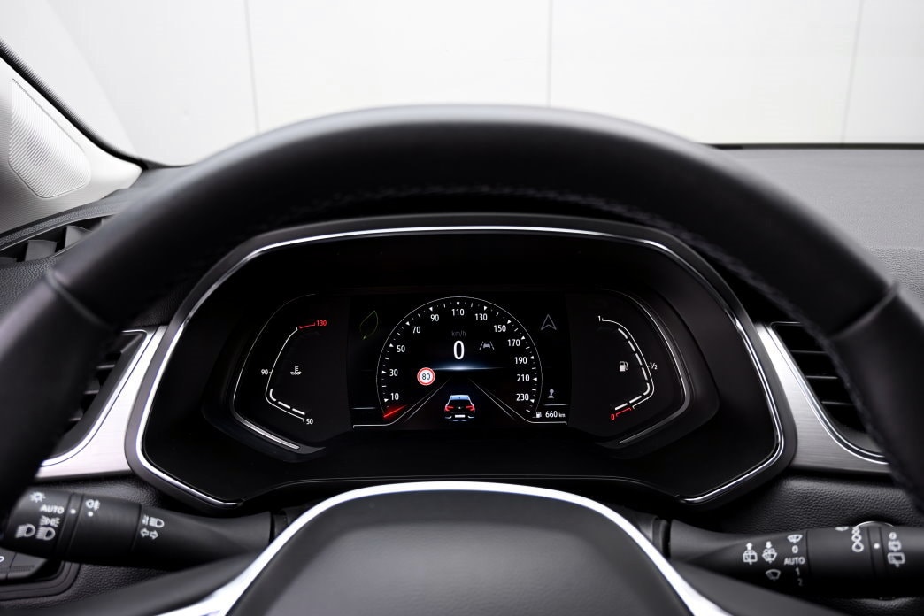 RENAULT Captur 1.3 TCe Intens - 11