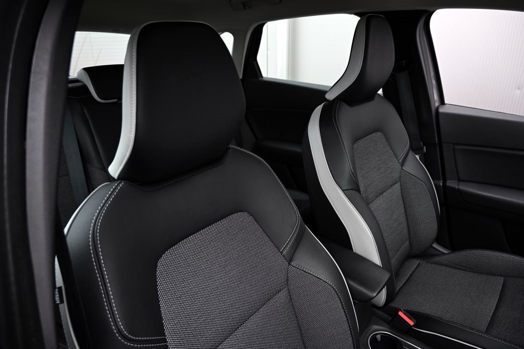 RENAULT Captur 1.3 TCe Intens - 6